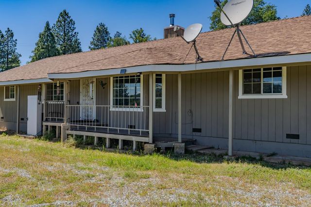 5039 Old EmigrantTrail East, Mountain Ranch, CA 95246