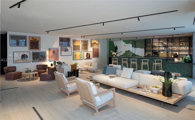 1400 Biscayne Boulevard 3005, Miami, FL 33132