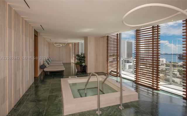 1400 Biscayne Boulevard 3005, Miami, FL 33132