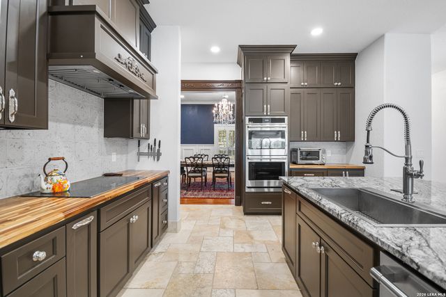 169 Nueces, Boerne, TX 78006