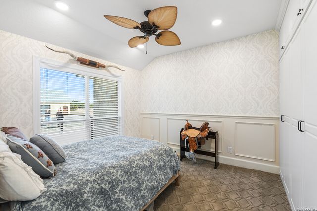 169 Nueces, Boerne, TX 78006