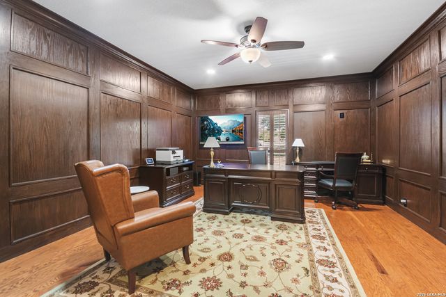 169 Nueces, Boerne, TX 78006