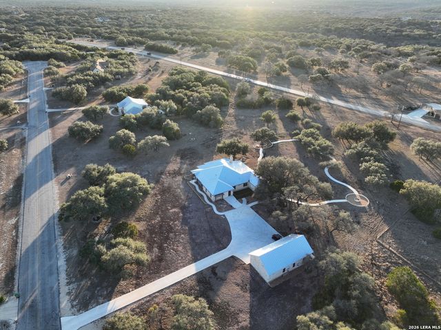 169 Nueces, Boerne, TX 78006