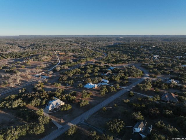 169 Nueces, Boerne, TX 78006