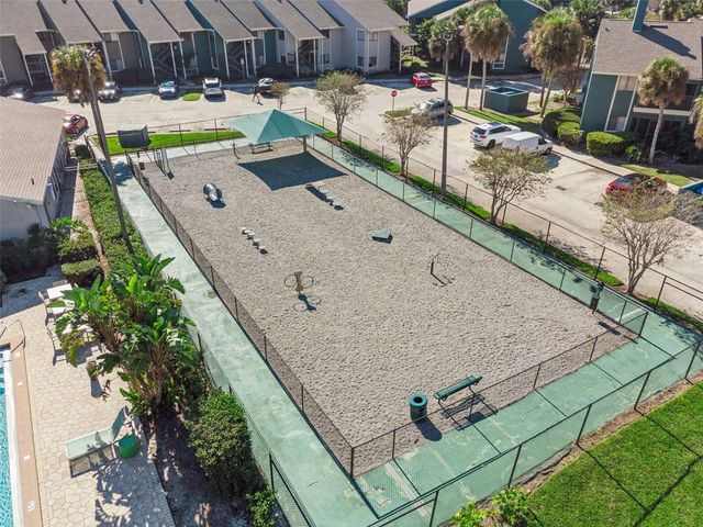 50 SHEOAH BOULEVARD 33, Winter Springs, FL 32708
