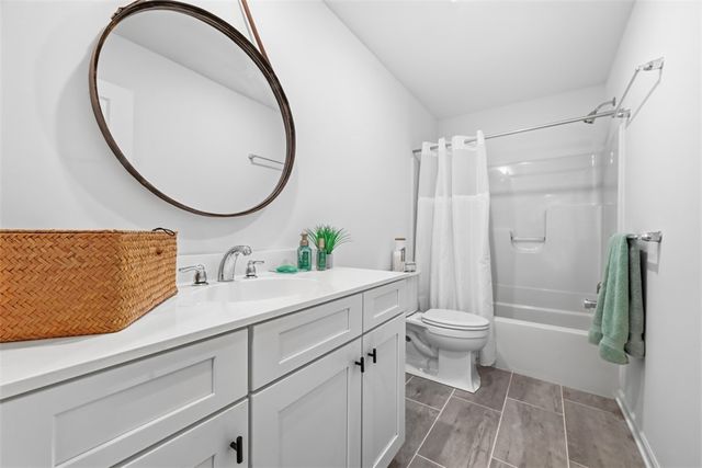 113 Meeder Ln, Cranberry Twp, PA 16066