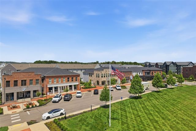 113 Meeder Ln, Cranberry Twp, PA 16066