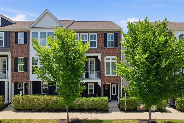 113 Meeder Ln, Cranberry Twp, PA 16066