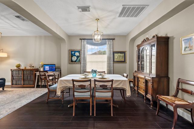 2306 Bell Creek Court, Pearland, TX 77584