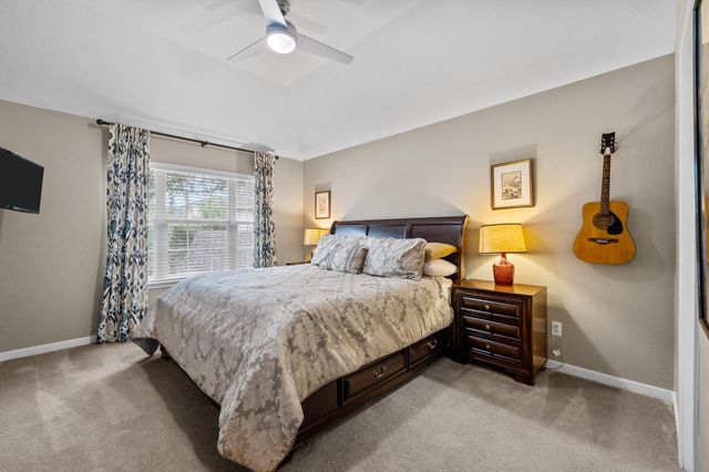 2306 Bell Creek Court, Pearland, TX 77584