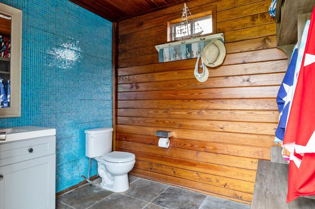 2306 Bell Creek Court, Pearland, TX 77584