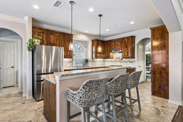 1706 Timber Falls Lane, Wylie, TX 75098