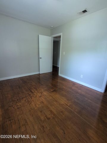 5217 MAYS Drive, Jacksonville, FL 32209