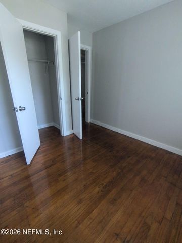 5217 MAYS Drive, Jacksonville, FL 32209