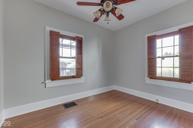 1005 Main Street, Beech Grove, IN 46107