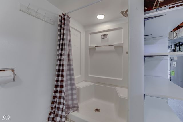 1005 Main Street, Beech Grove, IN 46107