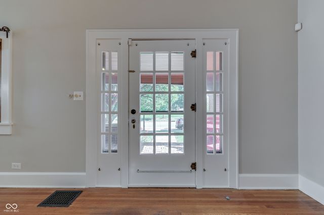 1005 Main Street, Beech Grove, IN 46107