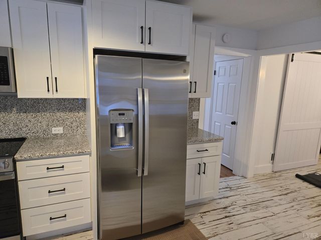 4015 White House Road, Moneta, VA 24121