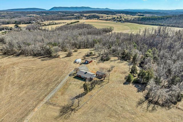 4015 White House Road, Moneta, VA 24121