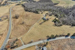 4015 White House Road, Moneta, VA 24121