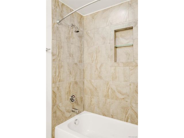 1313 S Clarkson St 208, Denver, CO 80210