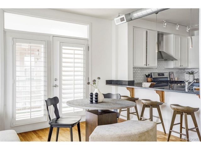 1313 S Clarkson St 208, Denver, CO 80210