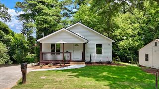 10 Roseway Circle NE, Rome, GA 30161