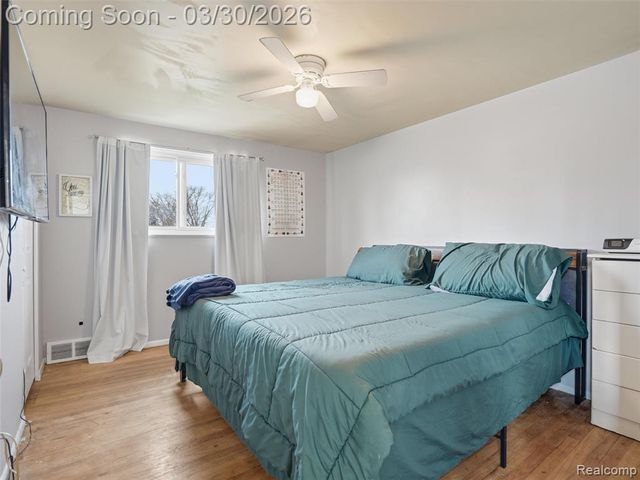 40326 William Drive, Sterling Heights, MI 48313