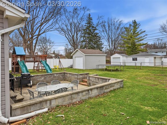 40326 William Drive, Sterling Heights, MI 48313
