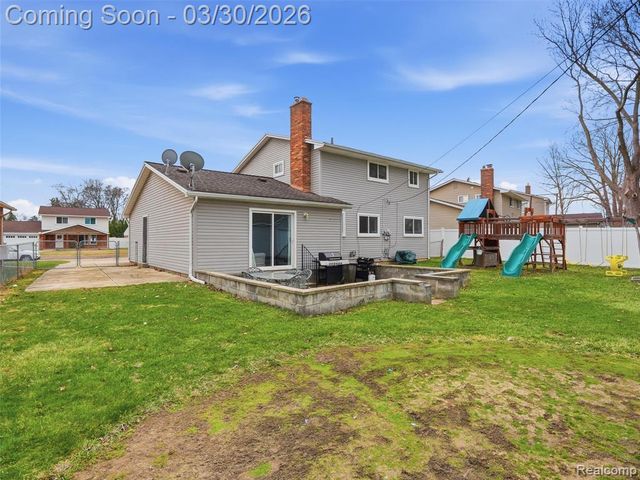 40326 William Drive, Sterling Heights, MI 48313