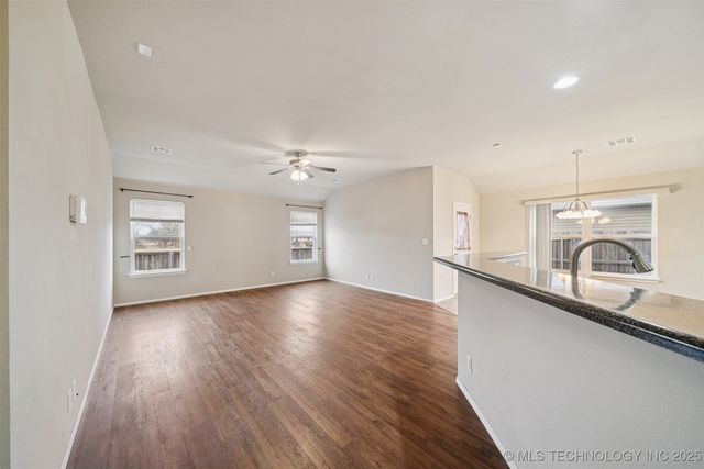 25173 E 91st Place S, Broken Arrow, OK 74014