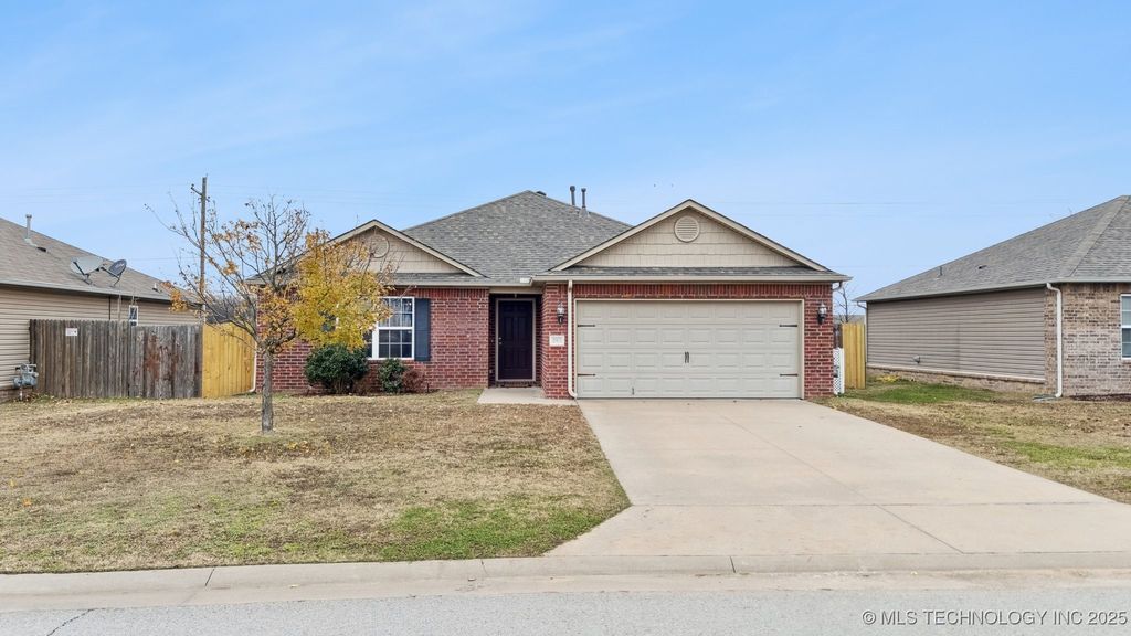 25173 E 91st Place S, Broken Arrow, OK 74014