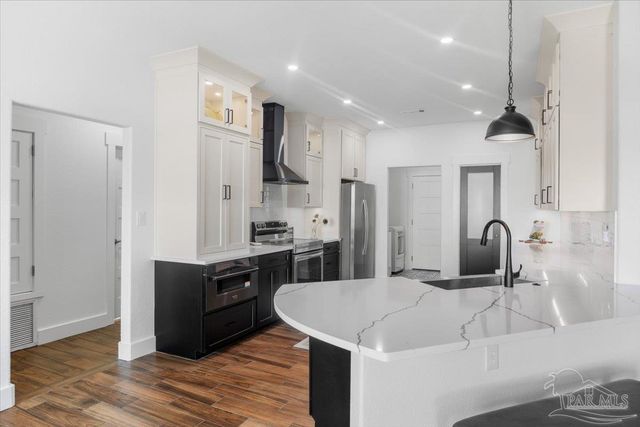 3996 Gordon Wells Dr, Milton, FL 32583