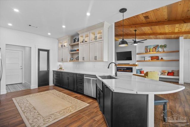 3996 Gordon Wells Dr, Milton, FL 32583