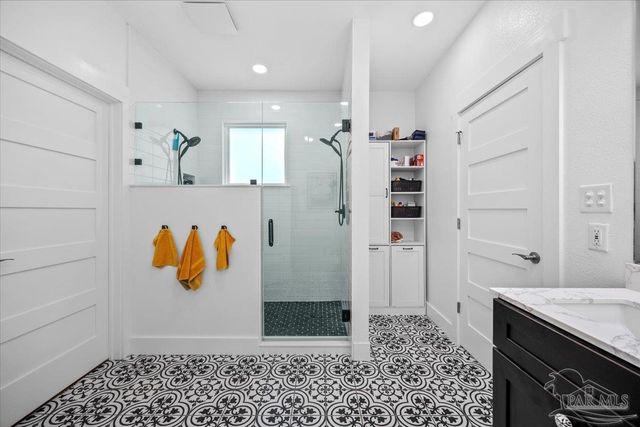 3996 Gordon Wells Dr, Milton, FL 32583