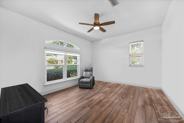 3996 Gordon Wells Dr, Milton, FL 32583