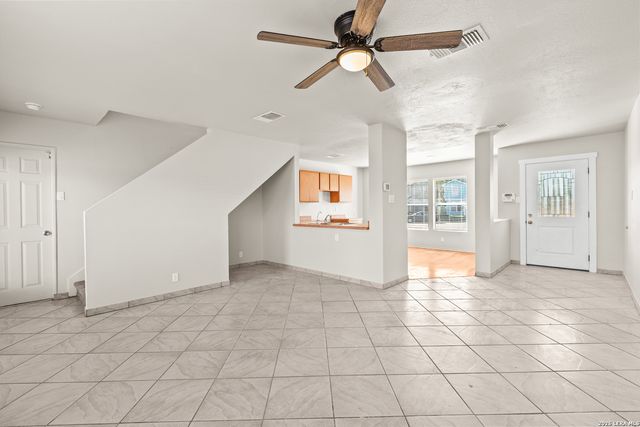 7955 RUBY MDW, San Antonio, TX 78251