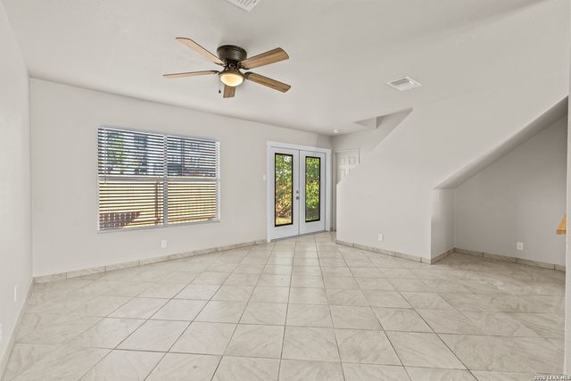 7955 RUBY MDW, San Antonio, TX 78251