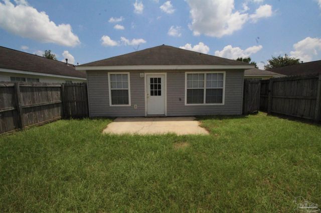 3092 Flintlock Dr, Pensacola, FL 32526