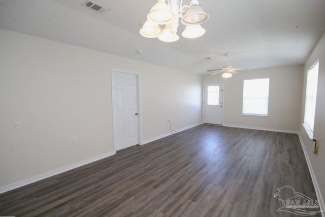 3092 Flintlock Dr, Pensacola, FL 32526