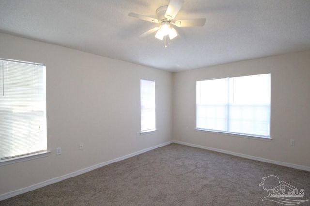 3092 Flintlock Dr, Pensacola, FL 32526