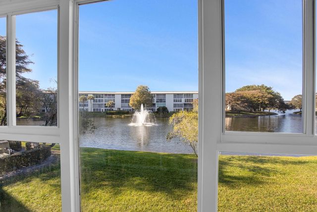 1705 Andros Isle J2, Coconut Creek, FL 33066