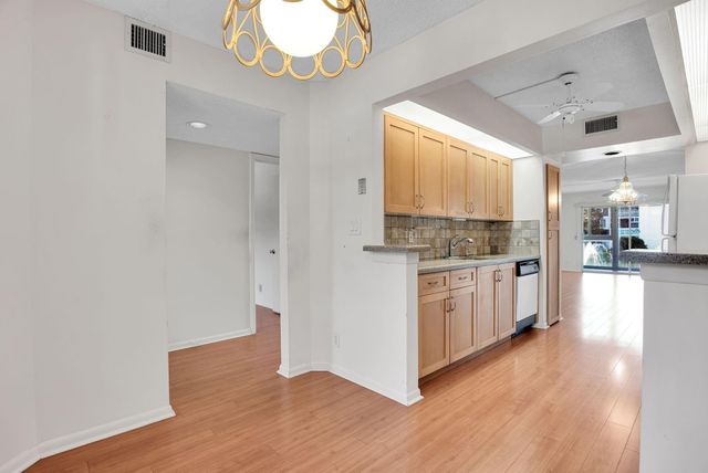 1705 Andros Isle J2, Coconut Creek, FL 33066