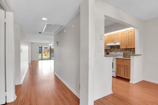 1705 Andros Isle J2, Coconut Creek, FL 33066