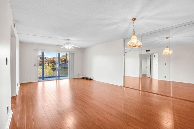 1705 Andros Isle J2, Coconut Creek, FL 33066