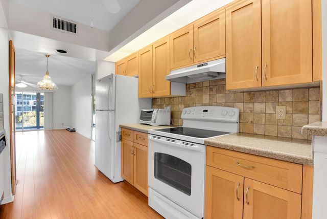 1705 Andros Isle J2, Coconut Creek, FL 33066