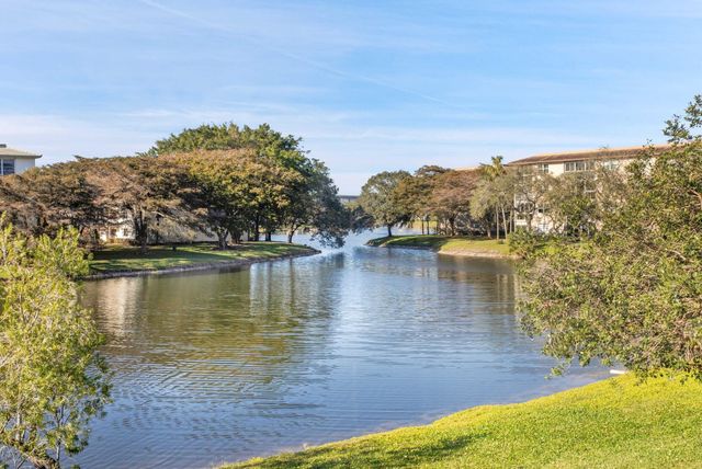 1705 Andros Isle J2, Coconut Creek, FL 33066