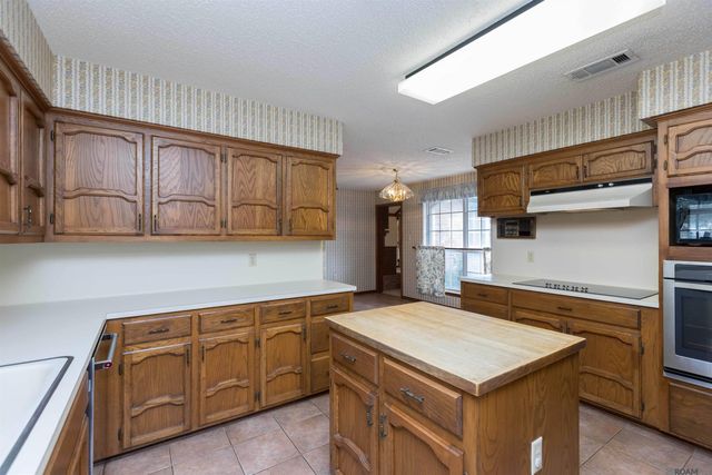 6631 Boone Ave, Baton Rouge, LA 70808