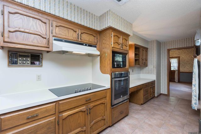 6631 Boone Ave, Baton Rouge, LA 70808