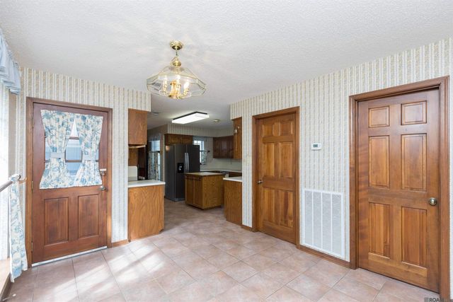 6631 Boone Ave, Baton Rouge, LA 70808